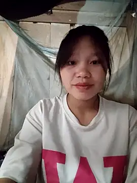 linh-miu99 online show from February 28, 2026, 1:50 am