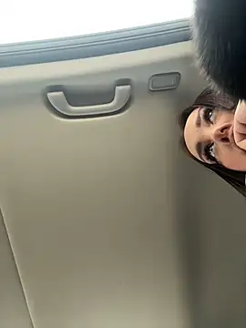 KiraSunshine online show from January 12, 2026, 4:18 am