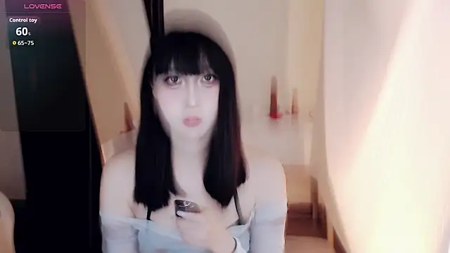 Xiaowen-wen online show from October 21, 2025, 2:51 pm