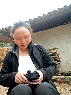 siro-zz online show from December 3, 2025, 6:54 am