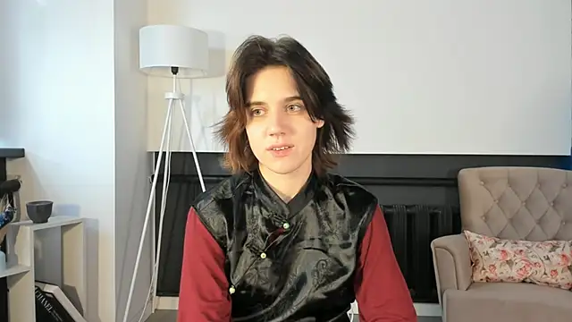 Snapshot of ShandaHenein chatting on October 20, 2025, 8:48 am ShandaHenein online show from October 20, 2025, 8:48 am