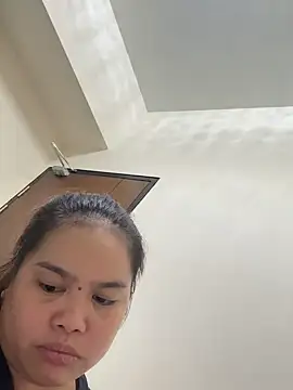 Minhee22 online show from November 9, 2025, 9:07 am