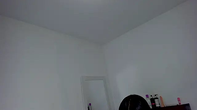 tifanymonroe online show from October 20, 2025, 10:49 am