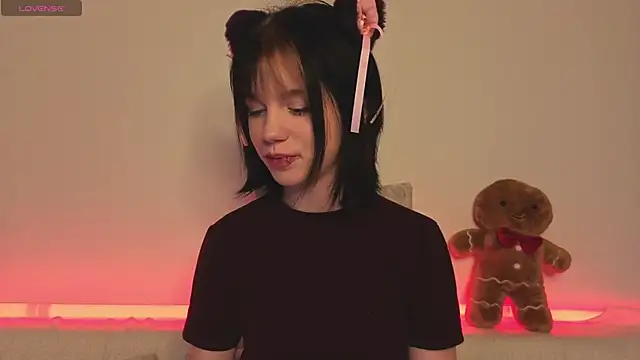 Snapshot of ruby_dallos chatting on February 17, 2026, 10:38 pm ruby dallos online show from February 17, 2026, 10:38 pm