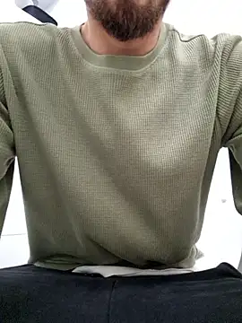 16enes16 online show from October 22, 2025, 6:51 pm