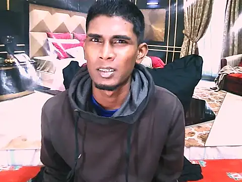 Snapshot of IndianThuggin chatting on May 19, 2026, 5:25 am IndianThuggin online show from May 19, 2026, 5:25 am