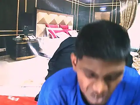 Snapshot of IndianThuggin chatting on May 20, 2026, 9:37 am IndianThuggin online show from May 20, 2026, 9:37 am