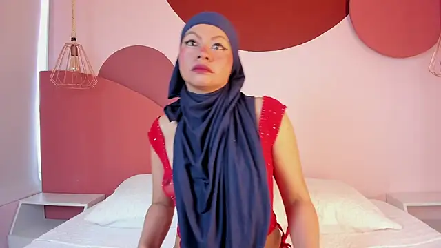 SophiaBeckerr online show from November 17, 2025, 1:39 pm