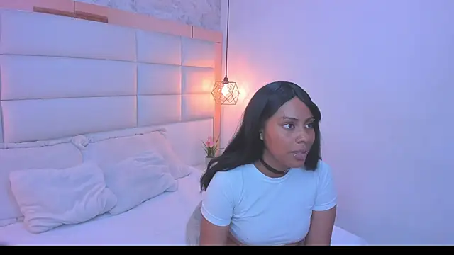 Sofia clk online show from April 15, 2026, 3:35 am