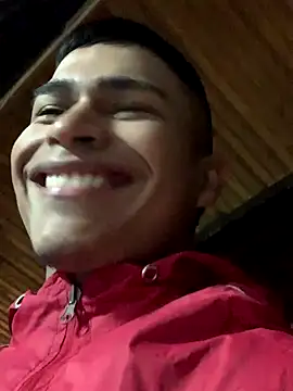 Emiliano Reyes online show from December 22, 2025, 2:30 am