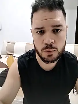 Branquinhowm online show from October 18, 2025, 2:03 am