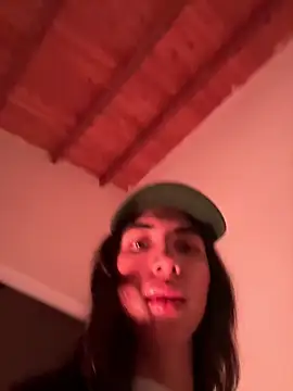 valeriahornier online show from February 16, 2026, 11:56 pm