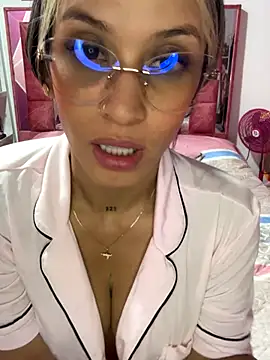 KIMBERLYPULIDO online show from December 4, 2025, 4:22 am