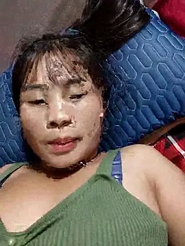 Squirrel-Pear online show from October 25, 2025, 2:46 pm