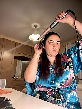 YourFrenchFeliciexo online show from October 31, 2025, 6:20 pm