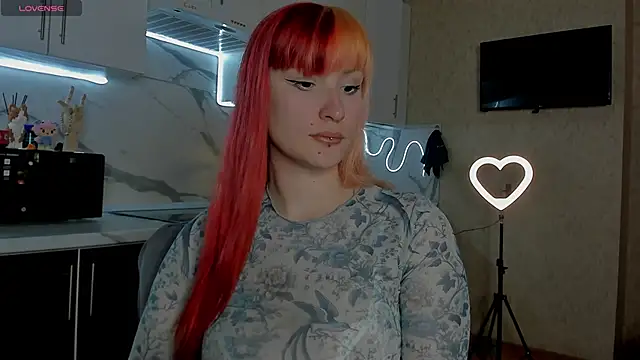 Snapshot of chocolate_meow chatting on October 22, 2025, 8:03 am chocolate meow online show from October 22, 2025, 8:03 am