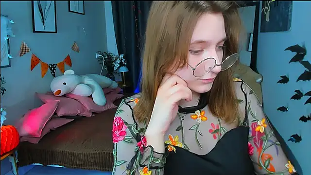 fairy tara online show from October 26, 2025, 8:48 pm