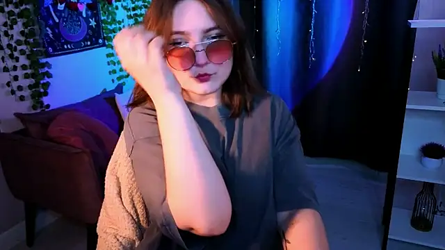 Snapshot of fairy_tara chatting on July 15, 2026, 2:44 pm fairy tara online show from July 15, 2026, 2:44 pm