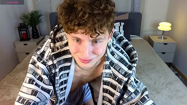 crisp1n online show from February 18, 2026, 4:19 am