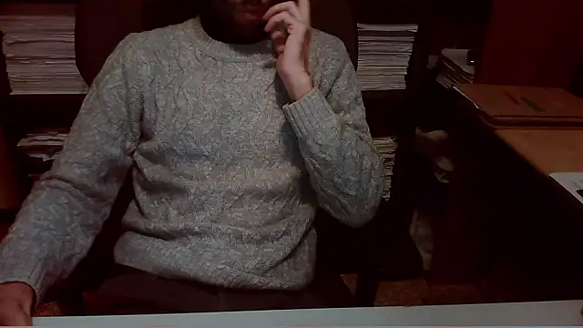 Snapshot of topg84 chatting on October 21, 2025, 11:22 am topg84 online show from October 21, 2025, 11:22 am