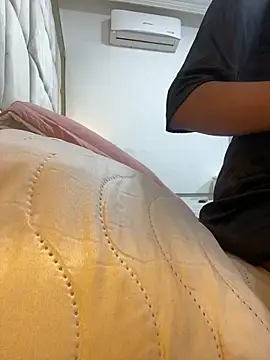 IsabellaDarrell ts online show from February 25, 2026, 12:15 pm