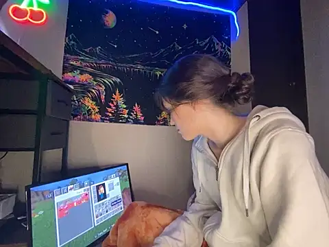 Thedeepwebcutie online show from March 8, 2026, 9:24 am