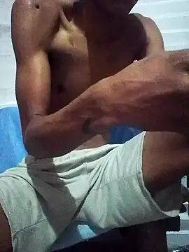 Snapshot of Estebanbigcock23 chatting on November 24, 2025, 10:31 pm Estebanbigcock23 online show from November 24, 2025, 10:31 pm