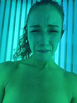 Snapshot of PetitemarieeThaReal chatting on October 30, 2025, 9:59 pm PetitemarieeThaReal online show from October 30, 2025, 9:59 pm