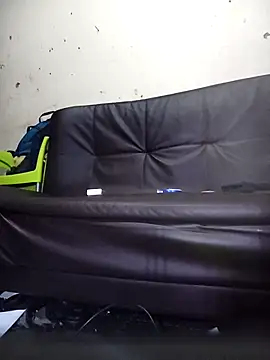 Supreme makaveli online show from October 27, 2025, 8:02 pm