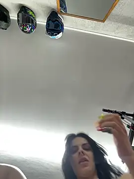 wwwdddccc1 online show from April 7, 2026, 6:30 pm