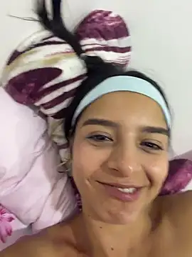 Snapshot of violeta365 chatting on July 5, 2026, 7:43 pm violeta365 online show from July 5, 2026, 7:43 pm