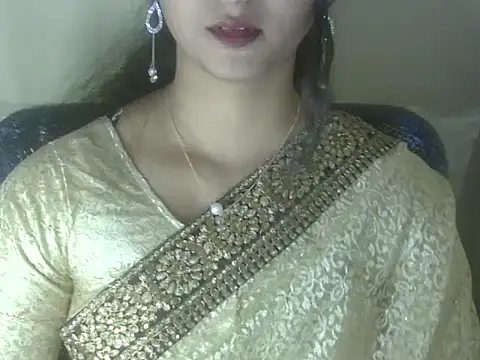 Snapshot of shimz_ chatting on November 28, 2025, 9:12 am shimz online show from November 28, 2025, 9:12 am