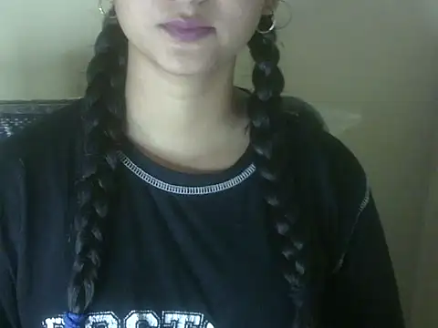 Snapshot of shimz_ chatting on December 2, 2025, 6:41 am shimz online show from December 2, 2025, 6:41 am