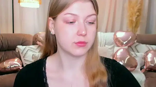 Stella Light online show from February 11, 2026, 4:39 am