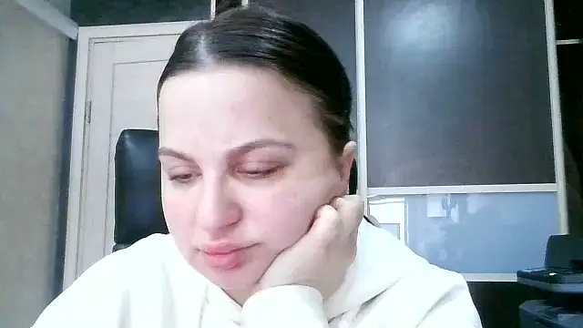 Denalynn online show from March 1, 2026, 1:29 am