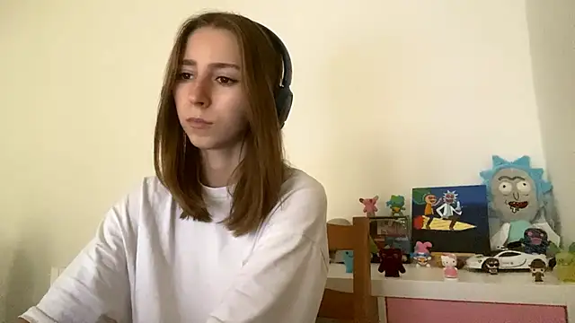 InsipidPhony online show from October 19, 2025, 2:18 pm
