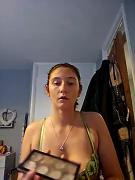 Snapshot of SashaBabyxx chatting on October 29, 2025, 3:03 pm SashaBabyxx online show from October 29, 2025, 3:03 pm