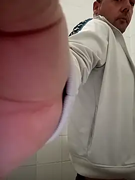 Romaeterna  online show from October 20, 2025, 4:51 pm