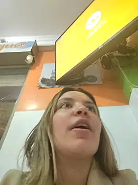 celeste 83 online show from February 3, 2026, 2:53 am