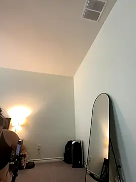 Snapshot of brownishboo chatting on October 29, 2025, 3:03 pm brownishboo online show from October 29, 2025, 3:03 pm