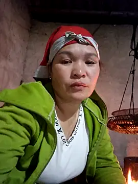 chipu06 online show from December 21, 2025, 11:50 am