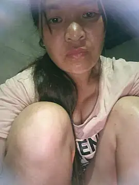 chipu06 online show from April 17, 2026, 11:57 am