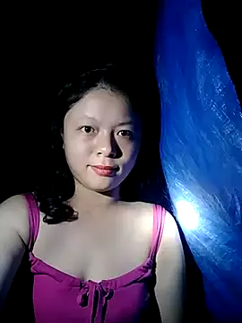 lisa-bae00 online show from October 29, 2025, 10:33 pm