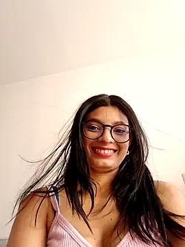 michellx  online show from October 21, 2025, 8:20 pm