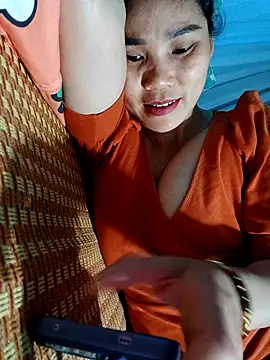 Bear bear0 online show from April 14, 2026, 1:50 pm