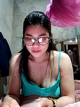 Bear bear0 online show from April 15, 2026, 4:08 am