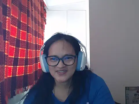 Snapshot of Kinkybela2025 chatting on June 20, 2026, 1:30 am Kinkybela2025 online show from June 20, 2026, 1:30 am