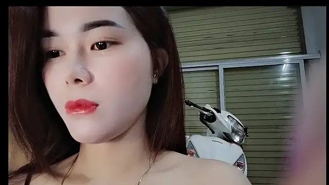 Family-Lovee online show from February 9, 2026, 7:51 pm