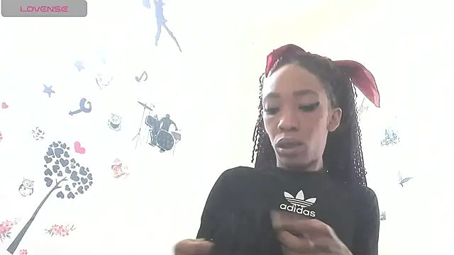 YAILIN 04 online show from April 23, 2026, 5:04 pm