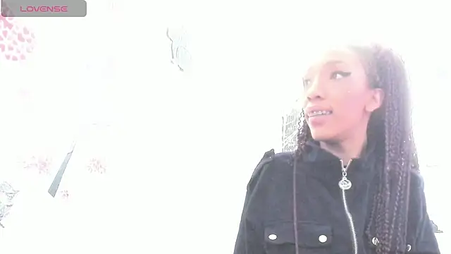 Snapshot of YAILIN_04 chatting on May 3, 2026, 1:17 pm YAILIN 04 online show from May 3, 2026, 1:17 pm